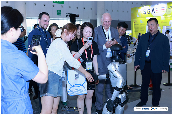 Demonstrate cutting-edge innovative achievements and enhance brand market influence